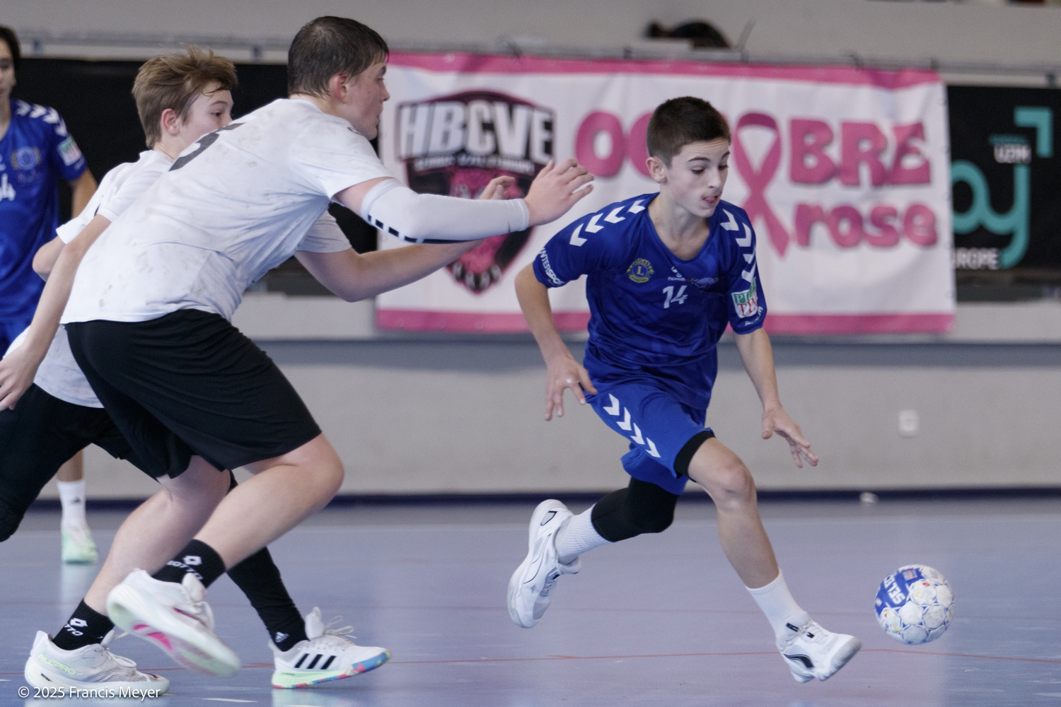 Un mélange de prudence et de confiance….